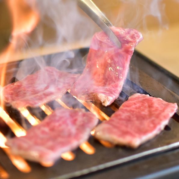 名古屋駅から徒歩すぐ！会社帰りにサクッとお立ち寄りください♪