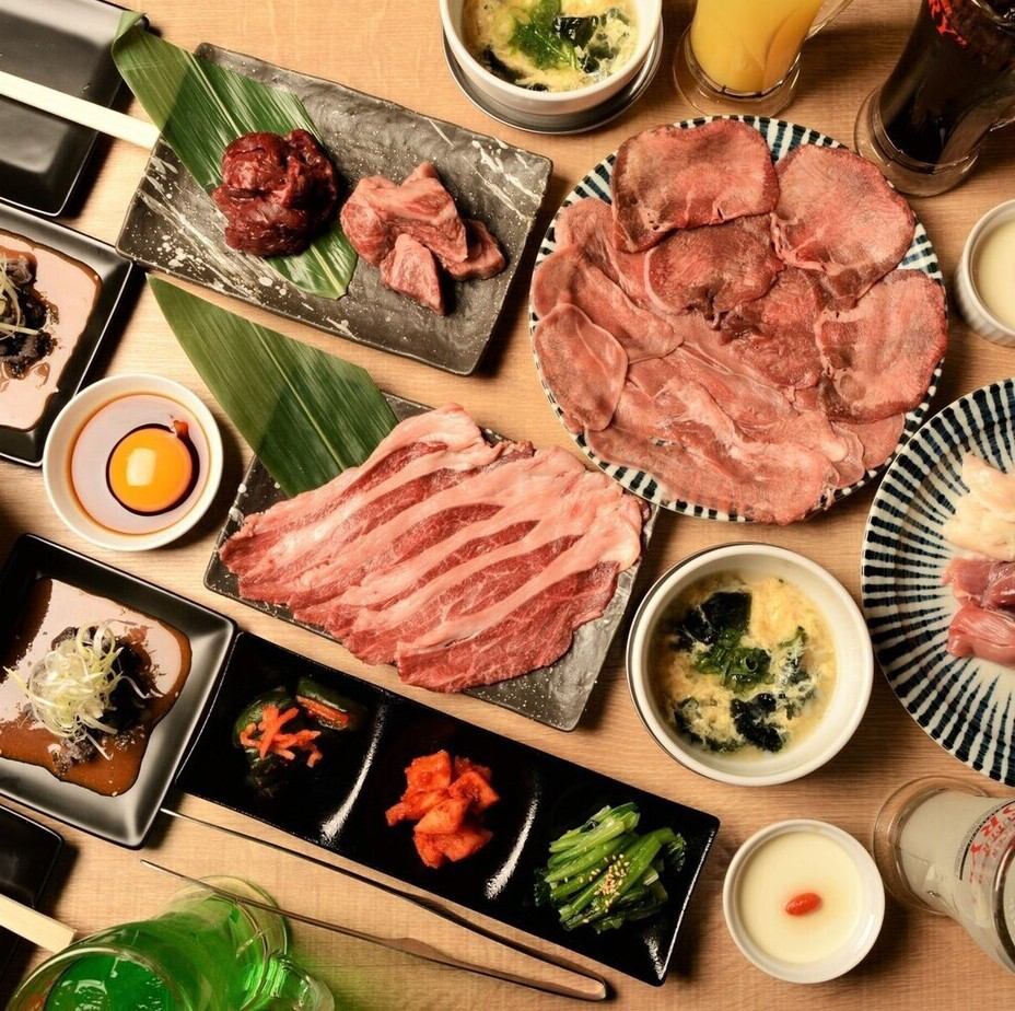 昼飲みOK!飲み放題480円~/お肉は90円~