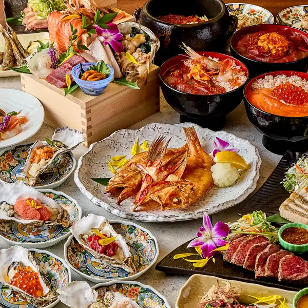当店こだわりの豪華食材♪落ち着いた大人の個室空間でゆっくりとご宴会をお楽しみください◎