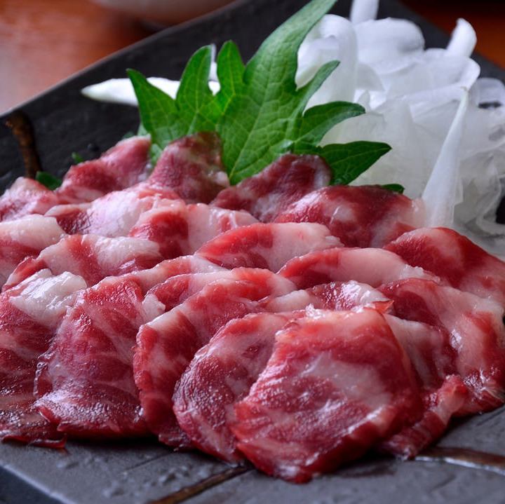 [Direct from Kumamoto] Horsemeat sashimi