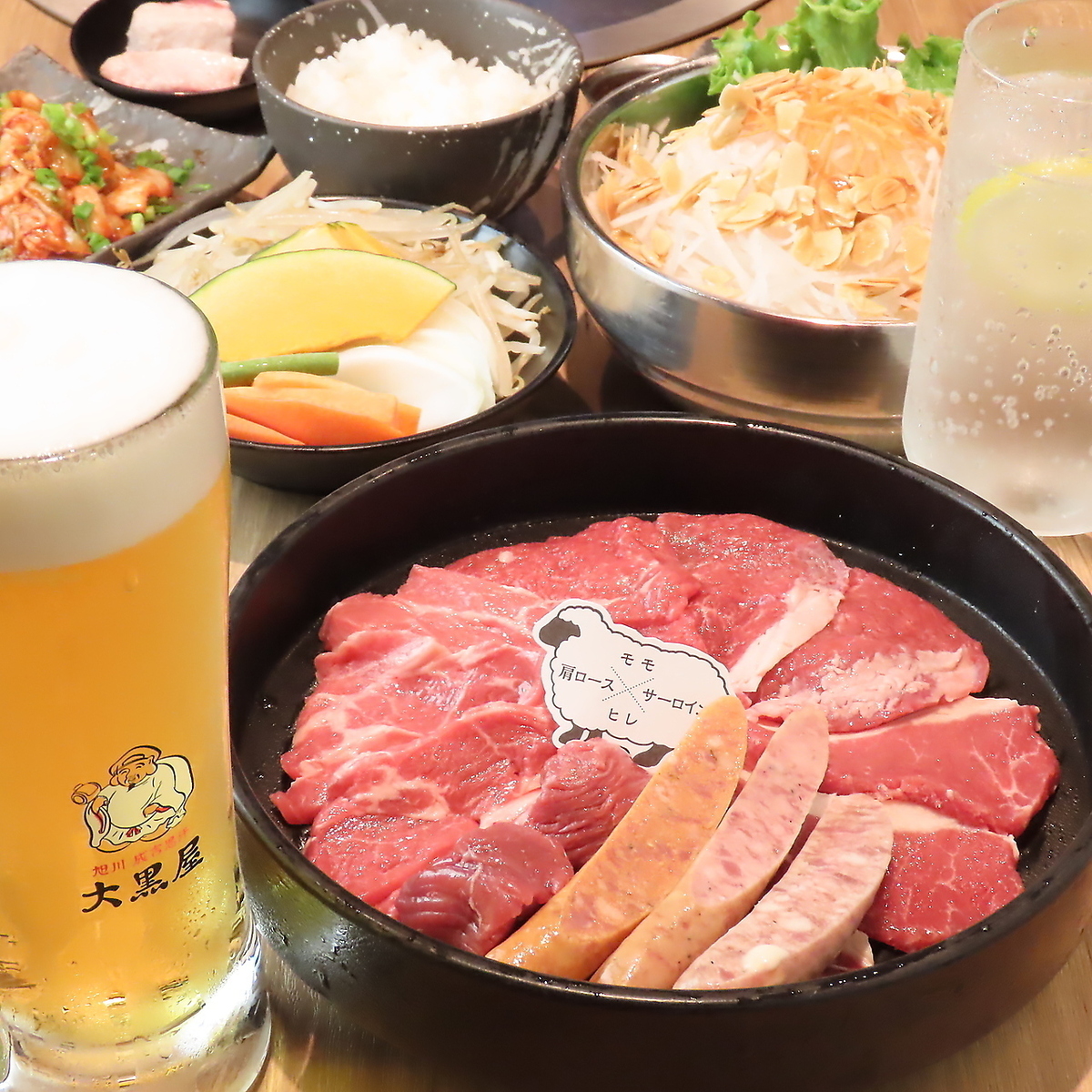 ランチ限定飲み放題60分1430円。ランチ限定メニューあり♪