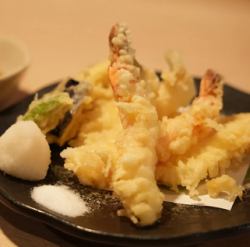 旬の天ぷら盛合わせ