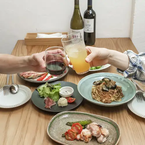 農家直送の新鮮野菜と素材を活かした絶品料理を満喫