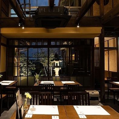 古民家を改装した落ち着いた雰囲気の店内です。