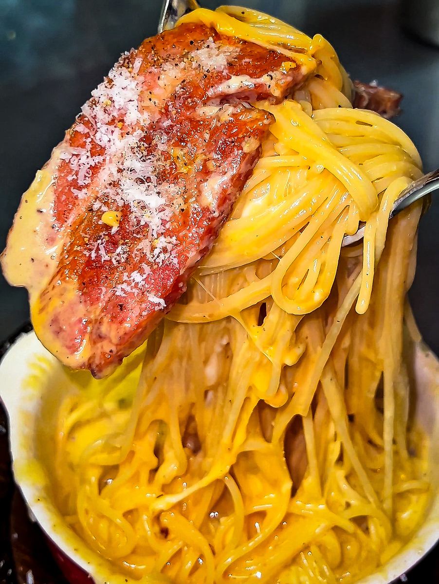 某有名ホテル出身シェフが繰り広げる絶品パスタや創作イタリアンからチーズケーキも♪