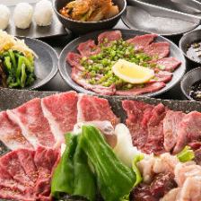 享受“Utage-kai course”的标准菜单<共12项> 6,556日元→ 4,378日元