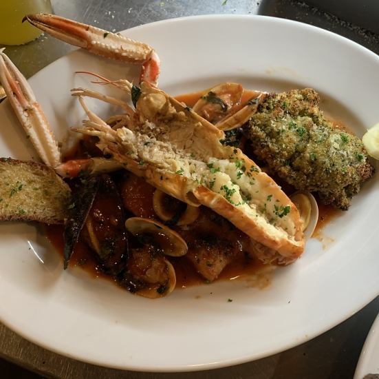 イタリアから帰国後現地で食べた味、知識、経験を活かし本場の味を北浜で再現します。