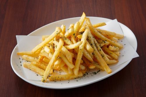 French fries with truffle salt