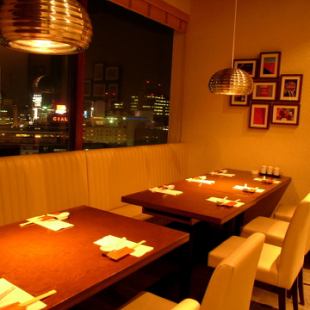 It is a completely private room that can be used by 8 to 10 people.