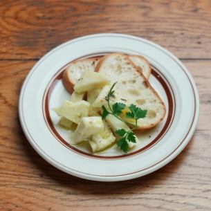 モッツァレラのハーブマリネ