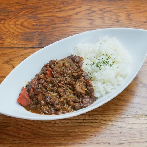 店長特製牛すじカレー