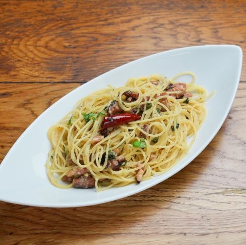 ベーコンと大葉のペペロンチーノ