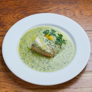 サーモンのソテー　ジェノバクリーム