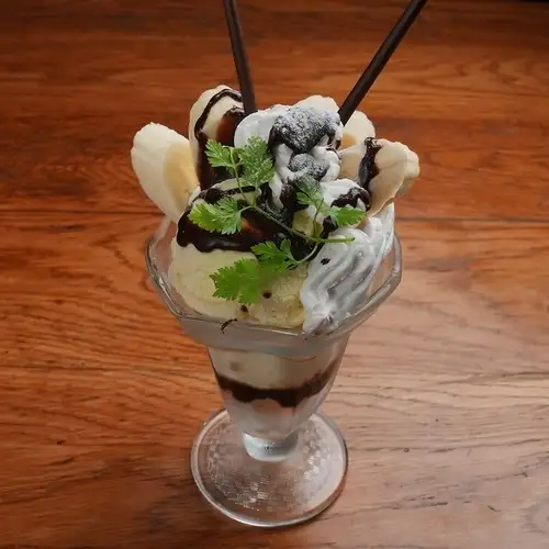 ラバパフェ　チョコバナナ