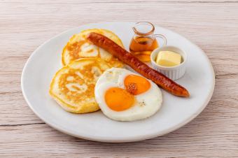 メープルソーセージエッグ パンケーキ