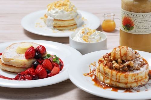 全てのデザートパンケーキに「ビッグアイランド ビーハニー」を使用しています