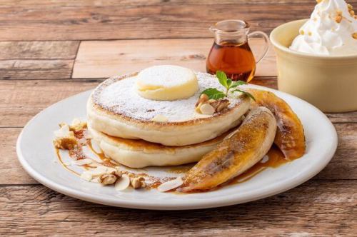 我们为我们精致正宗的夏威夷甜点感到自豪！我们提供多种选择♪