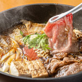 [120 minutes all-you-can-drink included]《A5 rank Omi beef》Our proud Omi beef sukiyaki ``Upper thigh 150g sukiyaki course''