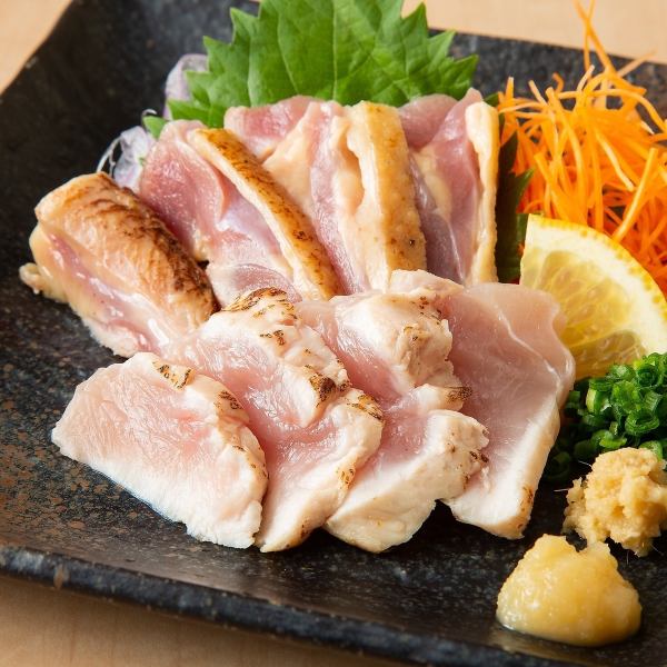 Excellent compatibility with alcohol "Tataki of Kagoshima breeding chicken"