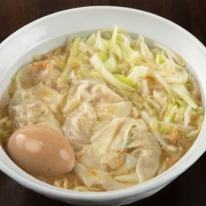 【ぷりぷりの海老ワンタン♪】〆にもピッタリ！エビワンタン麺