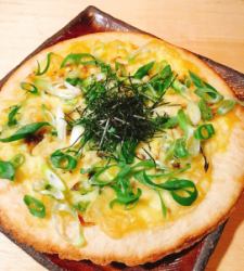 Japanese-style pizza with chirimen sansho and Kujo green onions