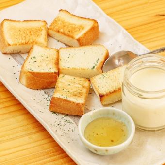 Cheese tofu (with baguette)