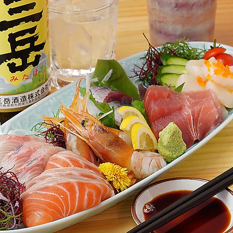 Super fresh! Assortment of 5 types of sashimi