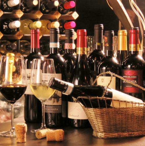 Along with authentic cuisine, you can also enjoy Spanish wines ♪