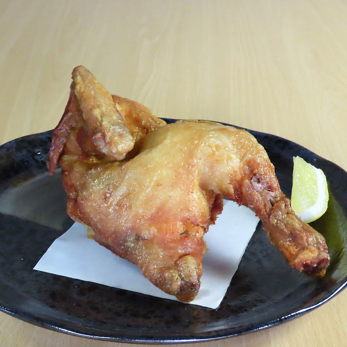 A satisfying course for 4,000 yen that includes 120 minutes of all-you-can-drink and our proud fried chicken.