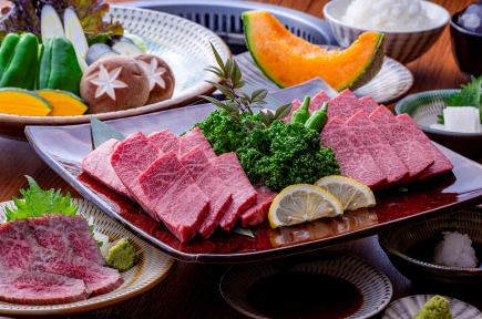 丰后牛烤肉特制腰肉套餐：10,450日元（含税）
