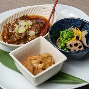 本日のおばんざい3品 盛り合わせ