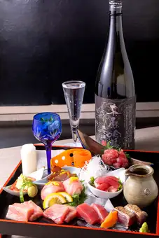【本鮪玉手箱】厳選鮪10種盛り(1人前)