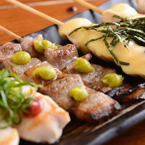 Our proud Hakata pork belly skewers and local chicken yakitori grilled over charcoal! Order an assortment for even better value!