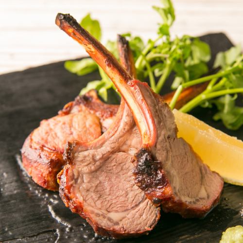 Please have a look at the finest lamb chops!