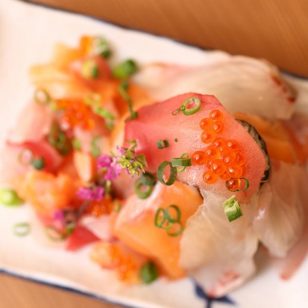 【至福のひととき】当店が誇るなだれ寿司の美味しさをぜひ一度お店でご体験くださいませ♪