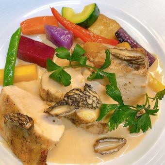 【旬の食材を使ったシェフのおまかせコース】