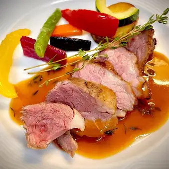 フランス ロゼール産ジゴーダニョー(仔羊もも肉)のロースト　タイム風味
