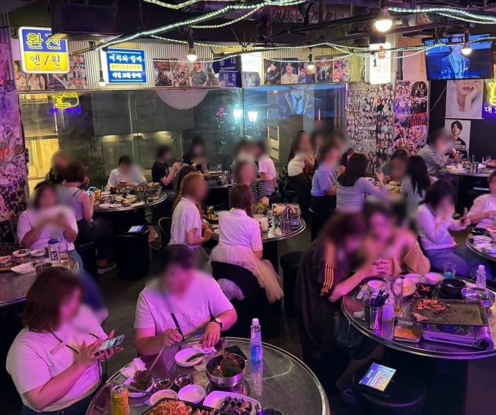 《各種宴会・貸切も◎》会社帰り、同僚や友人とのさく飲みから宴会まで、幅広いシーンでおすすめです！お気軽にご相談ください。