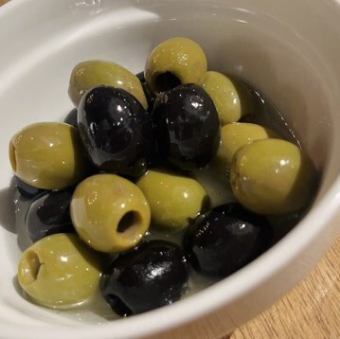 オリーブ2種 ハーブオイルマリネ