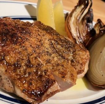 山梨県産美桜鶏モモ肉のロースト