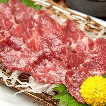 霜降り馬刺し