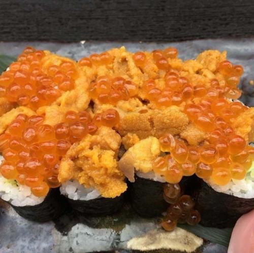 雲丹イクラのせ巻寿司