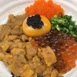 大海和TKG（生鸡蛋饭）