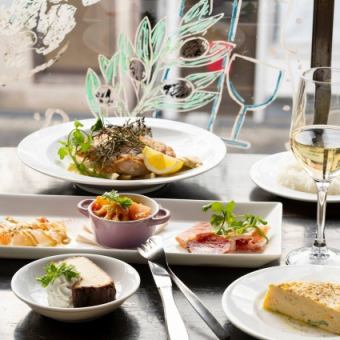 ★Luxury Lunch Course★ Appetizer and dessert included♪ 4 dishes total 1800 yen