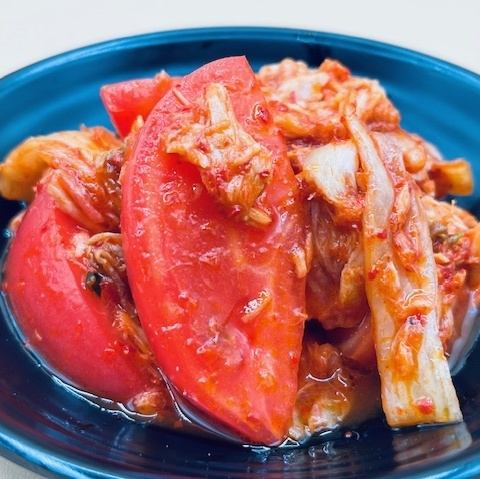 Tomato and tuna with kimchi