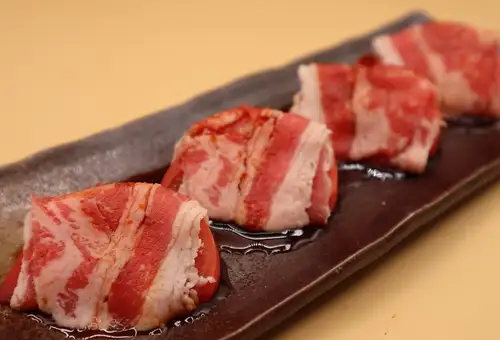 Tomato-wrapped short ribs