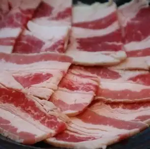 炙りカルビ
