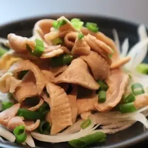博多名物！酢もつ
