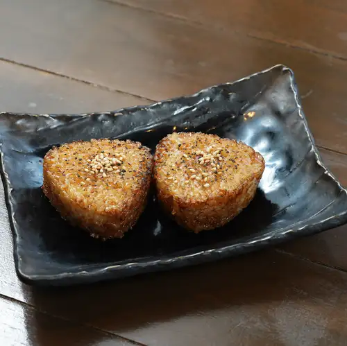 〆の焼きおにぎり