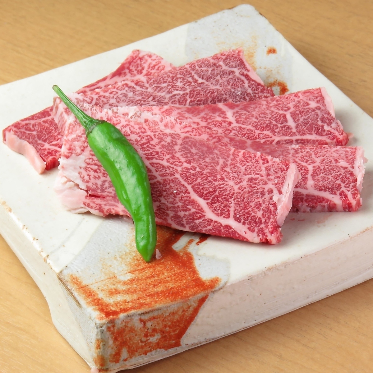 常識へのアンチテーゼ。本当に旨い肉を提供いたします。